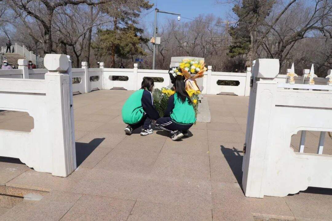3b7699ab7005fa790969cf2d4d6b38b4.jpeg