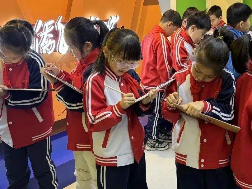 04049773e103380d287bd84096e76f06.jpg
