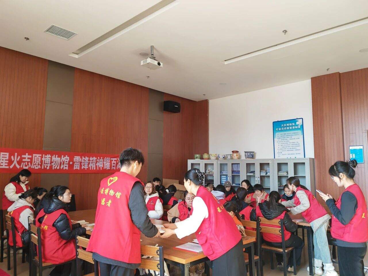 ce88e5a18cfdb670b5b7a8764b95e41d.jpg