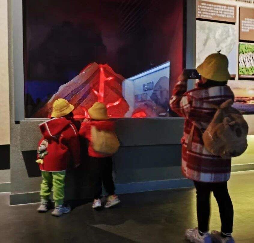 5b1ae4212ca5b29183c0c6c3cc2e526f.jpg