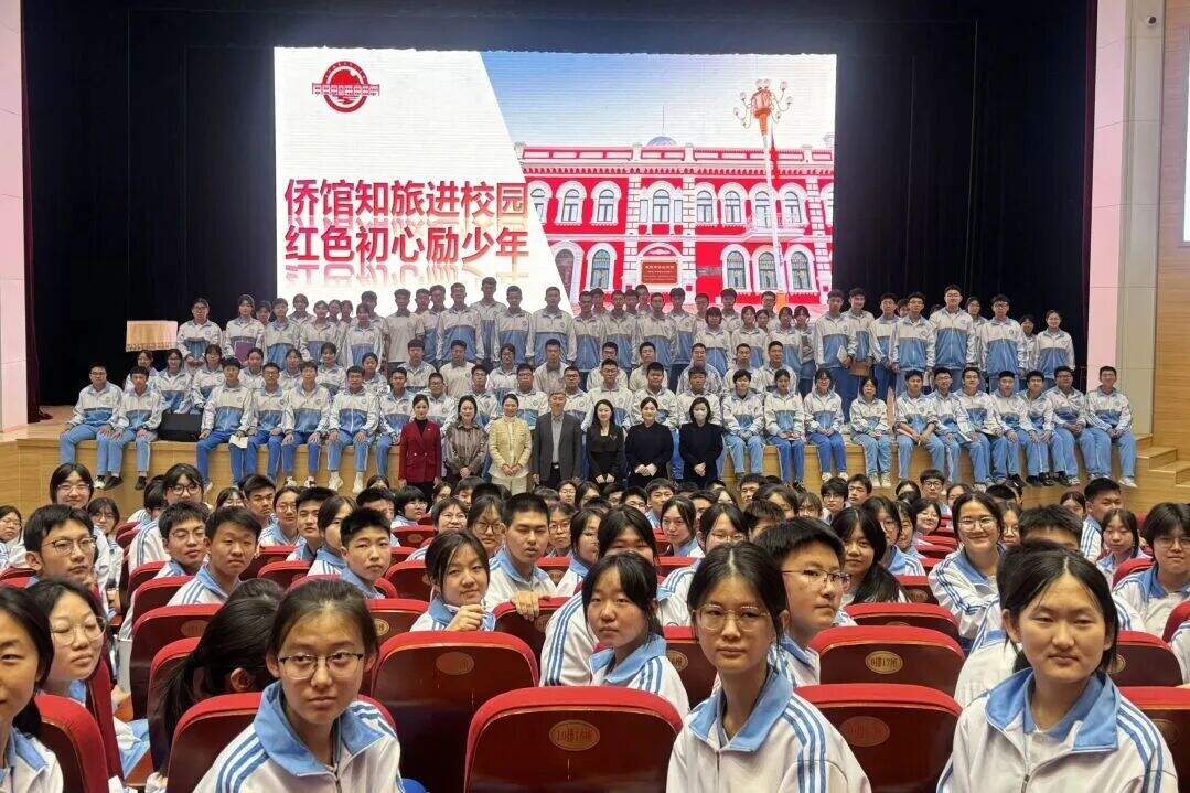 4e13f41321e28cad01c38f5b3a65a06f.jpg