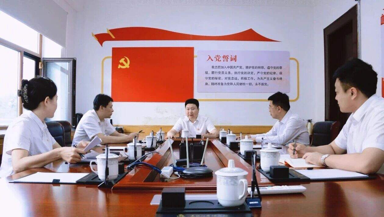 c7fc47e72e4da9d6f569a3ab2a11b55d.jpg