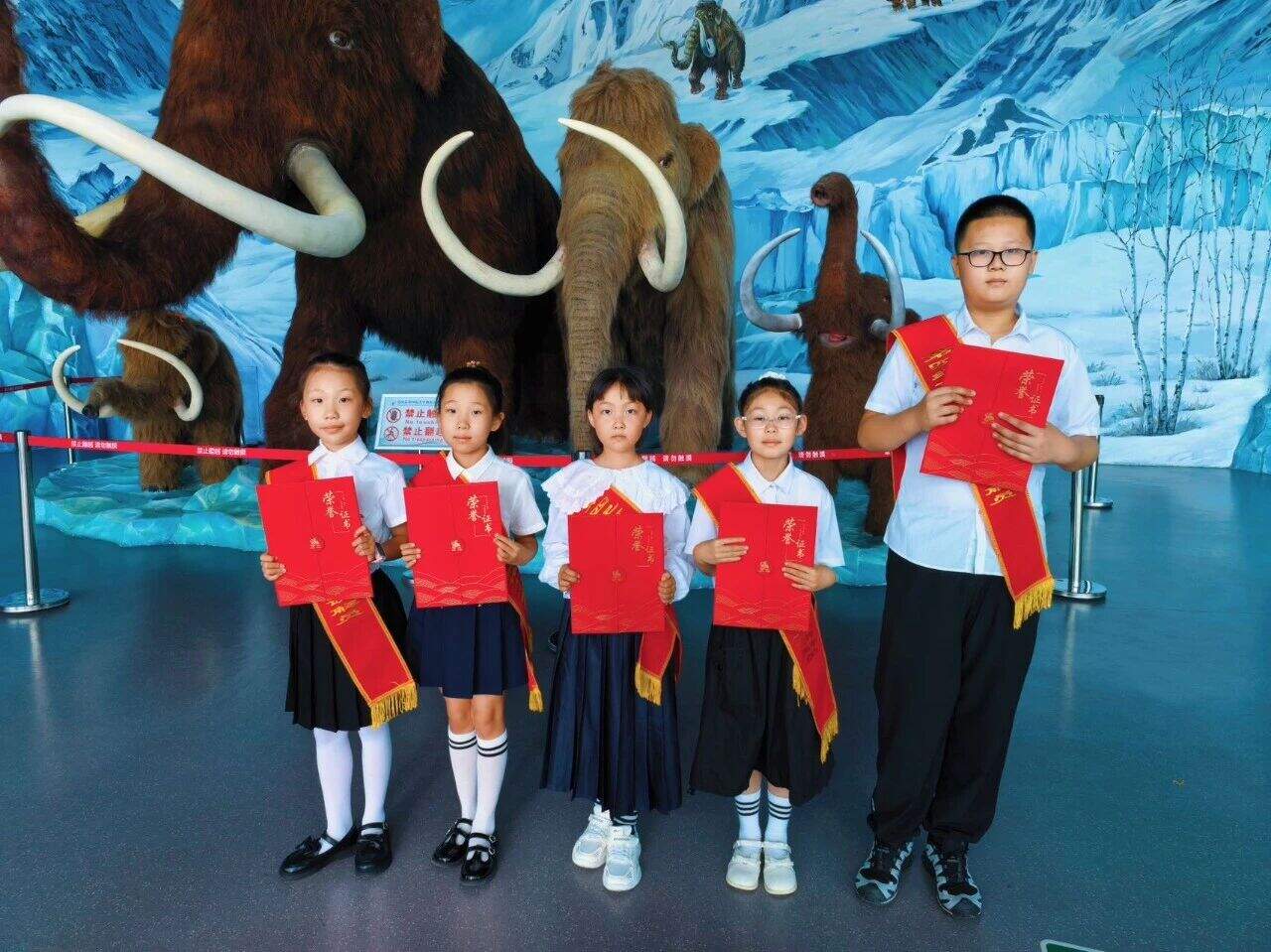 95ddafea9e34ce95c411cd93be324535.jpg